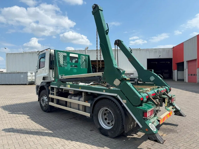 DAF CF410 / ENGINE RUNNING / ONLY:74525 KM / HYVA SKIPLOADER 3250 KG / AIRCO / AUTOMATIC / EURO-6 / 2020 - Camion multibenne: photos 3 DAF CF410 / ENGINE RUNNING / ONLY:74525 KM / HYVA SKIPLOADER 3250 KG / AIRCO / AUTOMATIC / EURO-6 / 2020 - Camion multibenne: photos 3