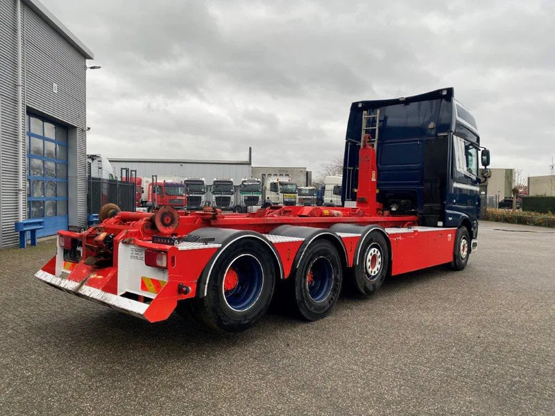 DAF XF106-530 8X2 / AJK HOOKLIFT 25000KG / 9 TON FRONT AXLE / NAVI / ONLY:612482 KM / SSC / AUTOMATIC / EURO-6 / 2019 - Camion ampliroll: photos 5 DAF XF106-530 8X2 / AJK HOOKLIFT 25000KG / 9 TON FRONT AXLE / NAVI / ONLY:612482 KM / SSC / AUTOMATIC / EURO-6 / 2019 - Camion ampliroll: photos 5