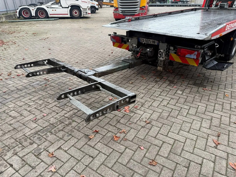 Remorqueuse MAN TGL 12.250 / ENGINE RUNNING / ONLY:276364 KM / TOW-TRUCK / CLEPEL / WINCH / REMOTE / 6PERSONS / AUTOMATIC / EURO-6 / 2018: photos 18 Remorqueuse MAN TGL 12.250 / ENGINE RUNNING / ONLY:276364 KM / TOW-TRUCK / CLEPEL / WINCH / REMOTE / 6PERSONS / AUTOMATIC / EURO-6 / 2018: photos 18