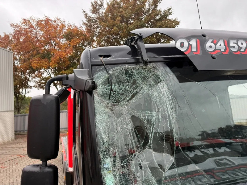 Remorqueuse MAN TGL 12.250 / ENGINE RUNNING / ONLY:276364 KM / TOW-TRUCK / CLEPEL / WINCH / REMOTE / 6PERSONS / AUTOMATIC / EURO-6 / 2018: photos 13 Remorqueuse MAN TGL 12.250 / ENGINE RUNNING / ONLY:276364 KM / TOW-TRUCK / CLEPEL / WINCH / REMOTE / 6PERSONS / AUTOMATIC / EURO-6 / 2018: photos 13