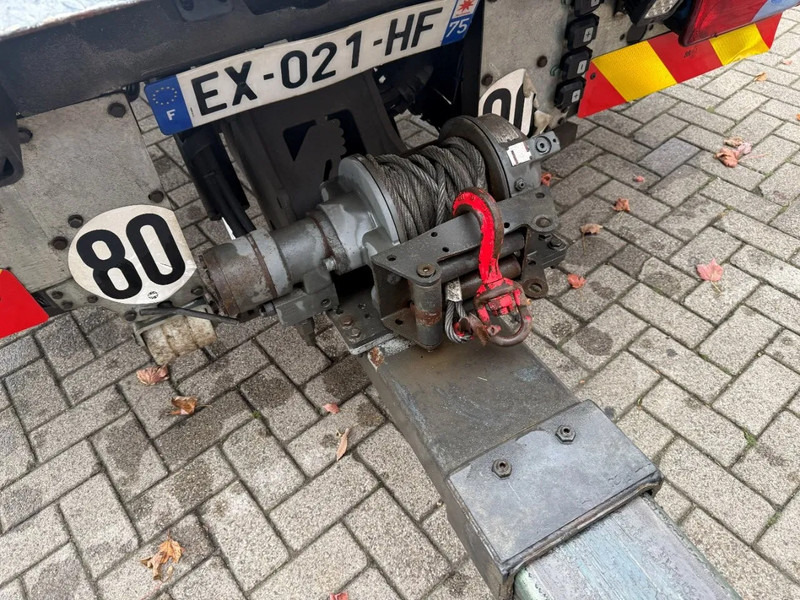 Remorqueuse MAN TGL 12.250 / ENGINE RUNNING / ONLY:276364 KM / TOW-TRUCK / CLEPEL / WINCH / REMOTE / 6PERSONS / AUTOMATIC / EURO-6 / 2018: photos 20 Remorqueuse MAN TGL 12.250 / ENGINE RUNNING / ONLY:276364 KM / TOW-TRUCK / CLEPEL / WINCH / REMOTE / 6PERSONS / AUTOMATIC / EURO-6 / 2018: photos 20