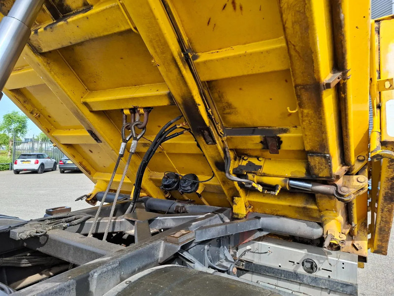 Camion benne, Camion grue MAN TGM 18.250 / 4X4 / NL TRUCK / TUV:30-04-2026 / 118783 KM / HMF 1110 K2 / ROTATOR / GOOD TYRES / FULL-STEEL / DRUM BRAKES / MANUA: photos 18