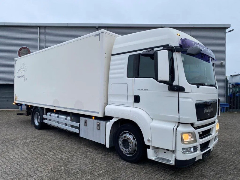 MAN TGS18.360 / HEATED BOX / FULL-AIR / PLATFORM / ONLY:392217 KM / MANUAL / EURO-4 / 2008 - Camion fourgon: photos 2 MAN TGS18.360 / HEATED BOX / FULL-AIR / PLATFORM / ONLY:392217 KM / MANUAL / EURO-4 / 2008 - Camion fourgon: photos 2