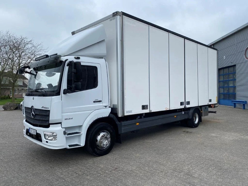 Mercedes-Benz ATEGO 1624 / AUTOMATIC / CLOSED BOX / SIDE DOORS / AIRCO / LWDS / FCW / EURO-6 / 2016 - Camion fourgon: photos 1 Mercedes-Benz ATEGO 1624 / AUTOMATIC / CLOSED BOX / SIDE DOORS / AIRCO / LWDS / FCW / EURO-6 / 2016 - Camion fourgon: photos 1