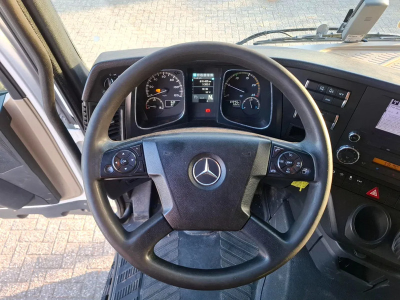 Mercedes-Benz Actros 1842 / NL TRUCK / CAR CARRIER COMBINATION / TUV: 11-12-2025 / 1XWINCH / FRANZ MERSCH / GALVANIZED / SMART TACHO / AUTOMAT - crédit-bail Mercedes-Benz Actros 1842 / NL TRUCK / CAR CARRIER COMBINATION / TUV: 11-12-2025 / 1XWINCH / FRANZ MERSCH / GALVANIZED / SMART TACHO / AUTOMAT: photos 20 Mercedes-Benz Actros 1842 / NL TRUCK / CAR CARRIER COMBINATION / TUV: 11-12-2025 / 1XWINCH / FRANZ MERSCH / GALVANIZED / SMART TACHO / AUTOMAT - crédit-bail Mercedes-Benz Actros 1842 / NL TRUCK / CAR CARRIER COMBINATION / TUV: 11-12-2025 / 1XWINCH / FRANZ MERSCH / GALVANIZED / SMART TACHO / AUTOMAT: photos 20