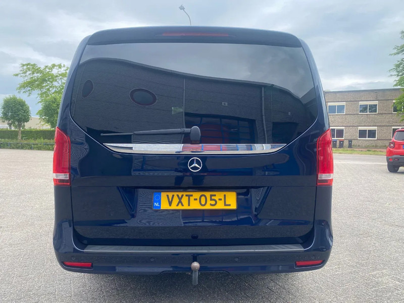 Mercedes-Benz V-Klasse 250 / XXL / AMG / FULL OPTION / LEATHER / PARK+SEATHEAT / BURMESTER / TUV:04-05-2026 / 360 CAMERA / 2023 - Voiture: photos 4 Mercedes-Benz V-Klasse 250 / XXL / AMG / FULL OPTION / LEATHER / PARK+SEATHEAT / BURMESTER / TUV:04-05-2026 / 360 CAMERA / 2023 - Voiture: photos 4