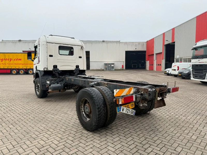 Scania 124-420 / ENGINE RUNNING / RETARDER / BIG AXLE / FULL-STEEL / ONLY: 540918 KM / OLD TACHO / AIRCO / MANUAL / EURO-3 / 2002 - Châssis cabine: photos 3 Scania 124-420 / ENGINE RUNNING / RETARDER / BIG AXLE / FULL-STEEL / ONLY: 540918 KM / OLD TACHO / AIRCO / MANUAL / EURO-3 / 2002 - Châssis cabine: photos 3