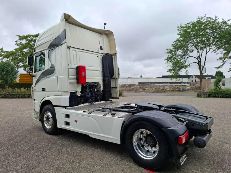 DAF XF106-460 / DEB / TUV:20-01-2026 / 753438 KM / FRIDGE / ACC / LWDS / SMART TACHO / ALCOA / AUTOMATIC / EURO-6 / 2017 - Tracteur routier: photos 3 DAF XF106-460 / DEB / TUV:20-01-2026 / 753438 KM / FRIDGE / ACC / LWDS / SMART TACHO / ALCOA / AUTOMATIC / EURO-6 / 2017 - Tracteur routier: photos 3