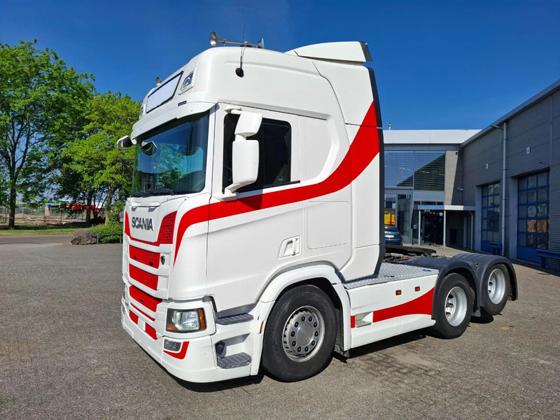 Scania NGS R500 / RETARDER / BOOGIE / ACC / LWDS / FULL-AIR / 2XBED / FRIDGE / AUTOMATIC / EURO-6 / 2018 - Tracteur routier: photos 1 Scania NGS R500 / RETARDER / BOOGIE / ACC / LWDS / FULL-AIR / 2XBED / FRIDGE / AUTOMATIC / EURO-6 / 2018 - Tracteur routier: photos 1