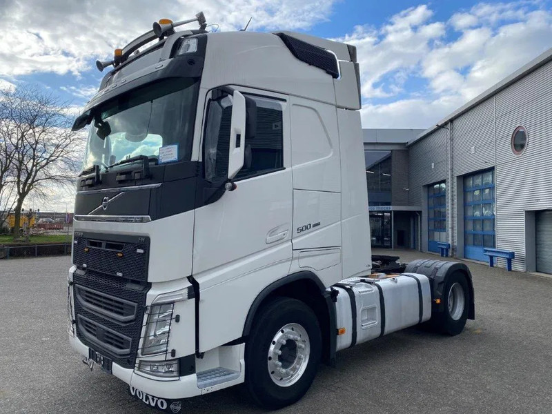 Volvo FH4-500 / VEB+ / HYDRAULICS / LWDS / I-PARCOOL / FRIDGE / AUTOMATIC / EURO-6 / 2018 - Tracteur routier: photos 1 Volvo FH4-500 / VEB+ / HYDRAULICS / LWDS / I-PARCOOL / FRIDGE / AUTOMATIC / EURO-6 / 2018 - Tracteur routier: photos 1