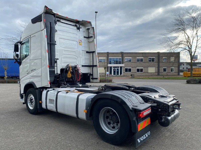 Volvo FH4-500 / VEB+ / HYDRAULICS / LWDS / I-PARCOOL / FRIDGE / AUTOMATIC / EURO-6 / 2018 - Tracteur routier: photos 3 Volvo FH4-500 / VEB+ / HYDRAULICS / LWDS / I-PARCOOL / FRIDGE / AUTOMATIC / EURO-6 / 2018 - Tracteur routier: photos 3