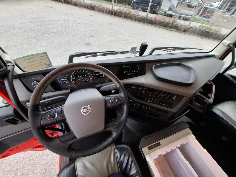 Châssis cabine Volvo FH16-750 / VEB+ / ONLY:349761 KM / 9TON FRONT AXLE / INLINER / TECHNICAL 60TON / FULL-AIR / AUTOMATIC / EURO-6 / 2016: photos 14