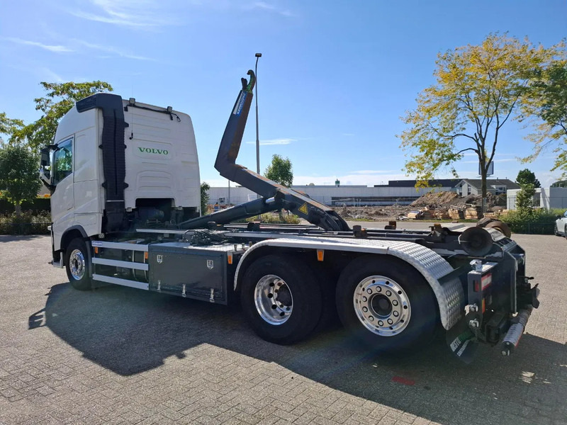 Volvo FH4-500 / VEB+ / HOOK 22 TON / LIFT+LENKACHSE / TUV:02-02-2026 / FULL-AIR / LWDS / NAVI / ALCOA / AUTOMATIC / EURO-6 / 2017 - Camion ampliroll: photos 5 Volvo FH4-500 / VEB+ / HOOK 22 TON / LIFT+LENKACHSE / TUV:02-02-2026 / FULL-AIR / LWDS / NAVI / ALCOA / AUTOMATIC / EURO-6 / 2017 - Camion ampliroll: photos 5