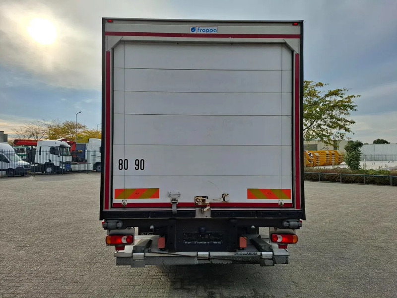 Volvo FL210 / ONLY:194894 KM / TUV:03-02-2026 / FRIDGE COMPARTIMENT / PLATFORM 1500 KG / SIDE DOOR / MANUAL / EURO-6 / 2014 - Camion frigorifique: photos 5 Volvo FL210 / ONLY:194894 KM / TUV:03-02-2026 / FRIDGE COMPARTIMENT / PLATFORM 1500 KG / SIDE DOOR / MANUAL / EURO-6 / 2014 - Camion frigorifique: photos 5