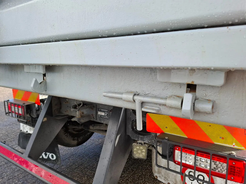 Camion benne Volvo FMX-460 / 8X4 / BIG AXLE / VEB+ / ONLY:344574 KM / LIFT+LENKACHSE / 21CM³ / AUTOMATIC / EURO-6 / 2015: photos 17 Camion benne Volvo FMX-460 / 8X4 / BIG AXLE / VEB+ / ONLY:344574 KM / LIFT+LENKACHSE / 21CM³ / AUTOMATIC / EURO-6 / 2015: photos 17