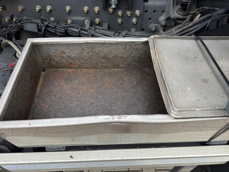 Camion grue DAF CF85-360 6x2 HMF 1580 / 4S, EURO 5: photos 11