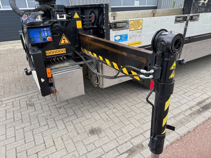 Camion grue DAF LF45-220 HMF 910 K4 + 1 / Remote Control: photos 14