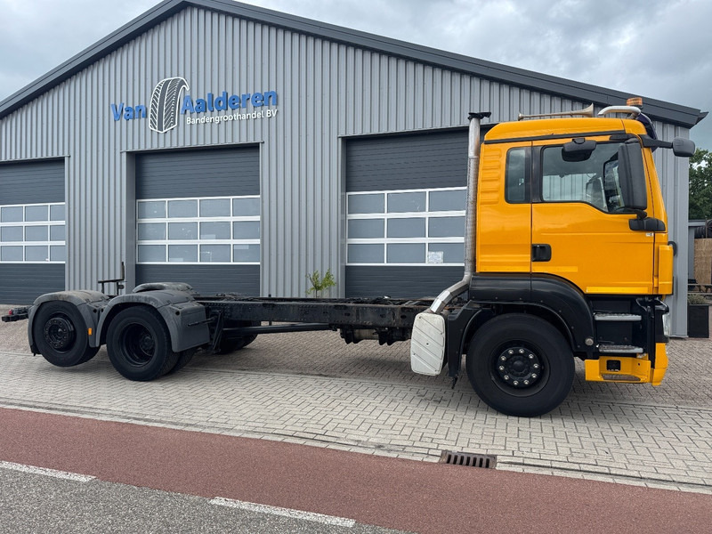 MAN TGS 26.360 6x2, Manual Gear, Steering Axle - Châssis cabine: photos 2 MAN TGS 26.360 6x2, Manual Gear, Steering Axle - Châssis cabine: photos 2