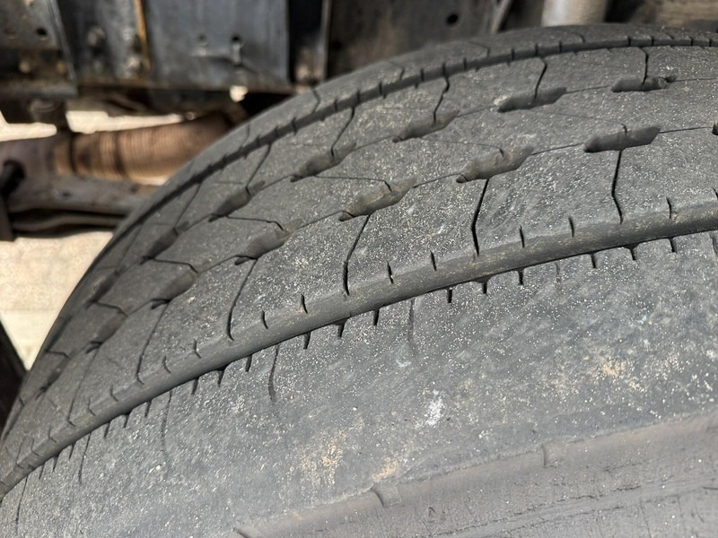 Camion fourgon MAN TGS 26.360 6x2, PTO Pump, Manual Gear, Steering Axle: photos 9 Camion fourgon MAN TGS 26.360 6x2, PTO Pump, Manual Gear, Steering Axle: photos 9