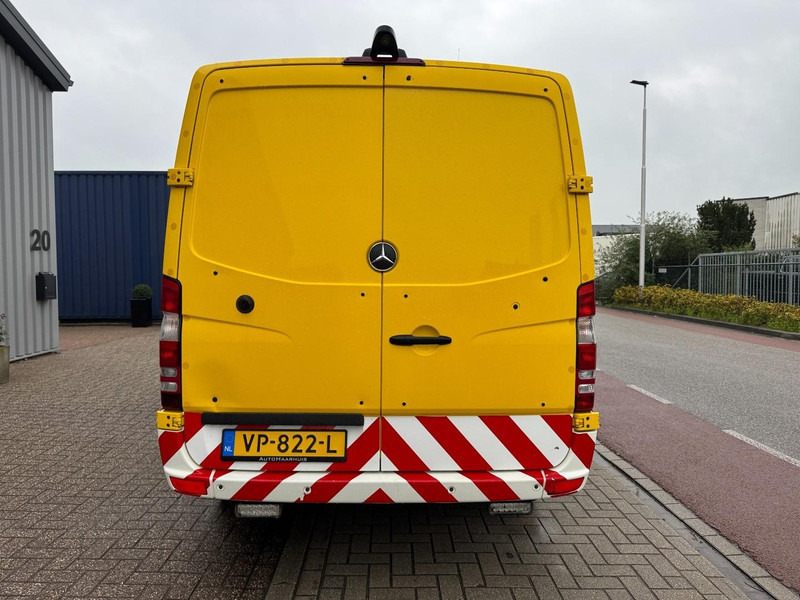 Mercedes-Benz 319 L2/H1 BF3 Begleit-/Convooi-/Begleiding-/Camper - Fourgon utilitaire: photos 4 Mercedes-Benz 319 L2/H1 BF3 Begleit-/Convooi-/Begleiding-/Camper - Fourgon utilitaire: photos 4