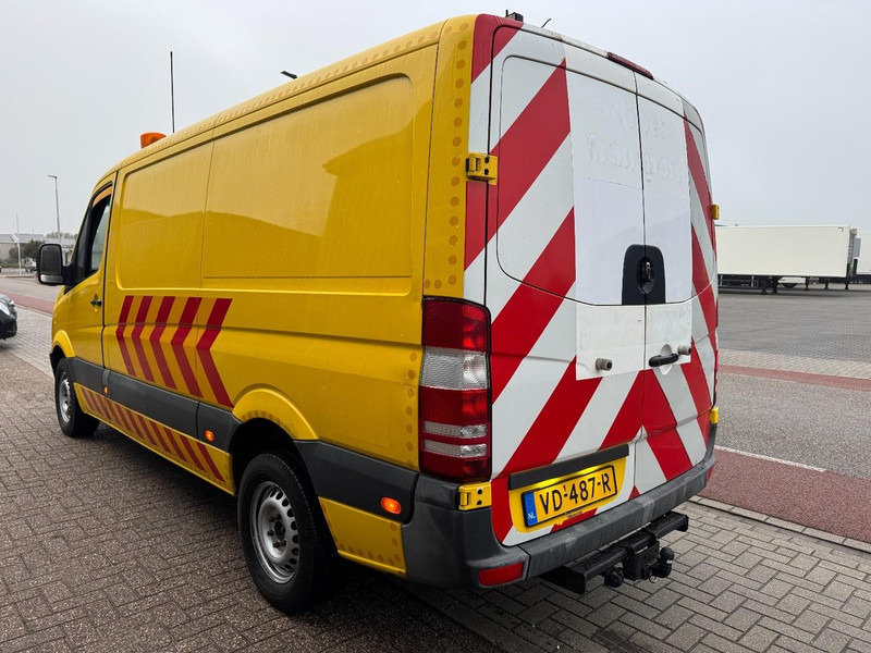 Mercedes-Benz Sprinter 316, Like new, BF3 Begleit- Escort- Convoi execptionnel, L2/H1 - Fourgon utilitaire: photos 5 Mercedes-Benz Sprinter 316, Like new, BF3 Begleit- Escort- Convoi execptionnel, L2/H1 - Fourgon utilitaire: photos 5