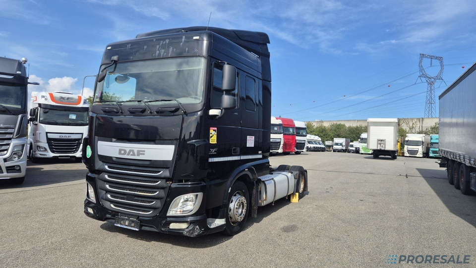 DAF XF 460 FT LOW DECK SC EURO 6 - Tracteur routier: photos 2 DAF XF 460 FT LOW DECK SC EURO 6 - Tracteur routier: photos 2