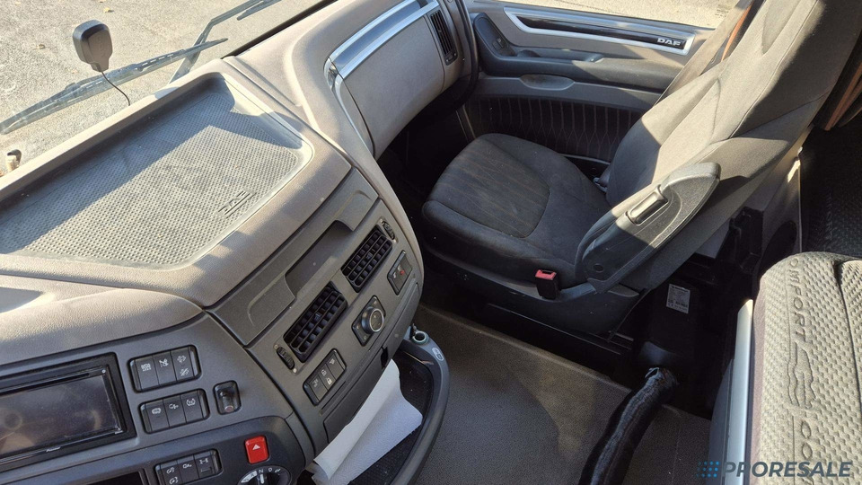 DAF XF 480 FT LOW DECK SSC EURO 6 - Tracteur routier: photos 5 DAF XF 480 FT LOW DECK SSC EURO 6 - Tracteur routier: photos 5
