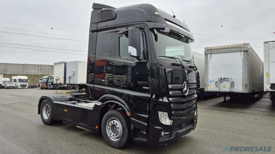 MERCEDES-BENZ ACTROS 1851 GIGA EURO 6 - Tracteur routier: photos 1 MERCEDES-BENZ ACTROS 1851 GIGA EURO 6 - Tracteur routier: photos 1