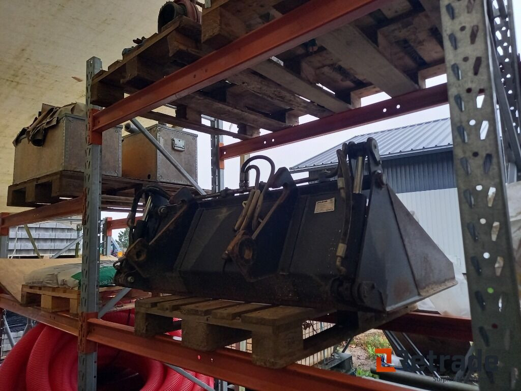 4 i 1 Skovl - Godet pour chargeur: photos 3 4 i 1 Skovl - Godet pour chargeur: photos 3