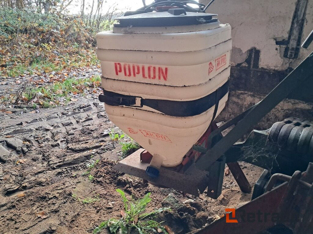 Akpil Poplon Elspreder/saltspreder - Epandeur de sable: photos 1 Akpil Poplon Elspreder/saltspreder - Epandeur de sable: photos 1