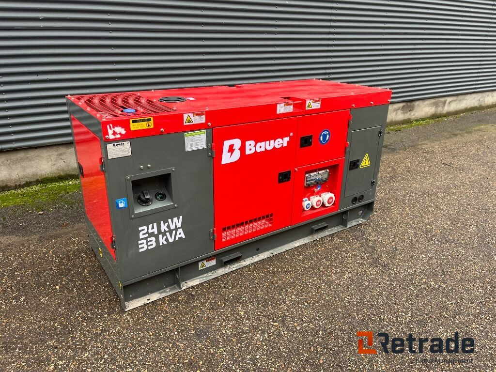 Generator Bauer 24 KW / 33 KVA YHG-24 KW Diesel generator - Engins de chantier: photos 1 Generator Bauer 24 KW / 33 KVA YHG-24 KW Diesel generator - Engins de chantier: photos 1