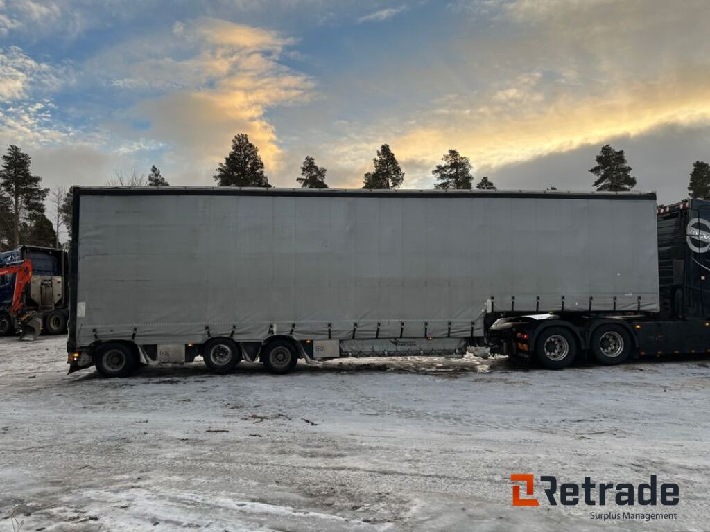 Jumbotrailer HRD - Semi-remorque rideaux coulissants: photos 5 Jumbotrailer HRD - Semi-remorque rideaux coulissants: photos 5