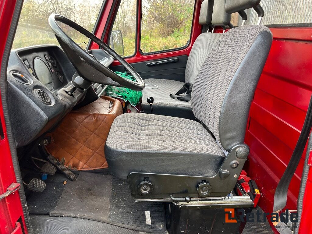 MERCEDES-BENZ 30/35 Ladvogn. - Camion plateau: photos 5 MERCEDES-BENZ 30/35 Ladvogn. - Camion plateau: photos 5