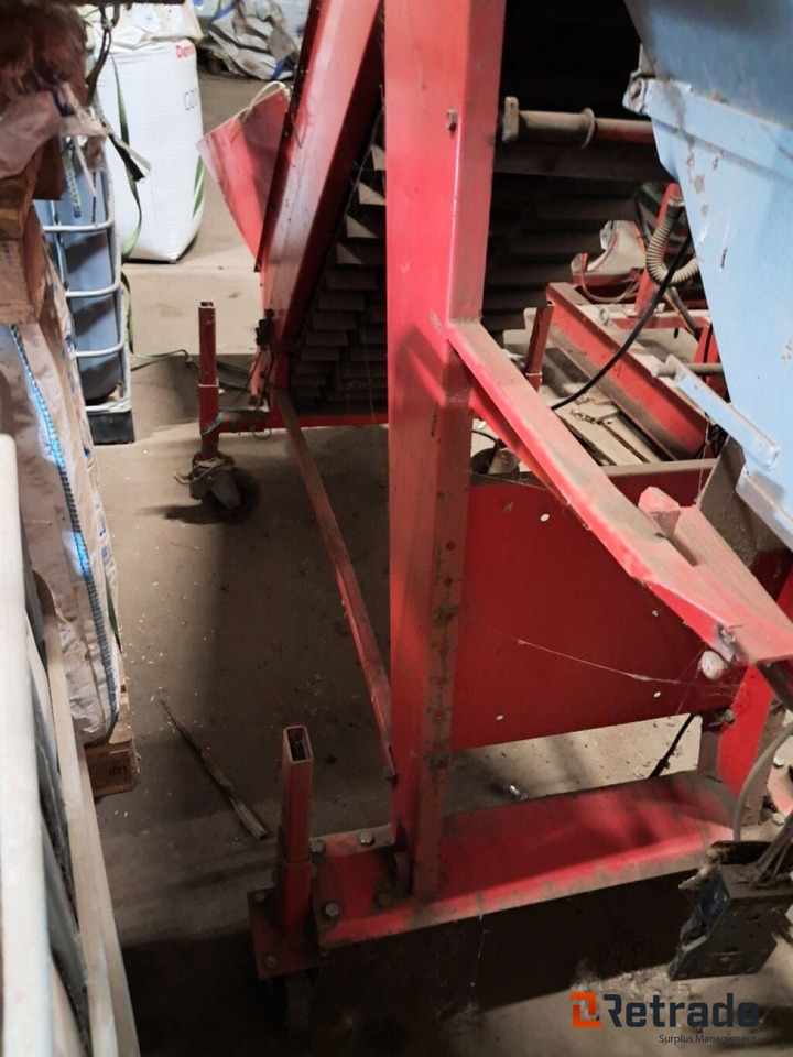 Machine agricole De Lignie - vægt med mængde styring og sybånd: photos 8 Machine agricole De Lignie - vægt med mængde styring og sybånd: photos 8