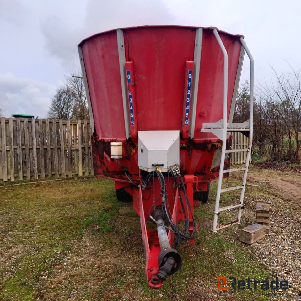 JF/Stoll Fuldfoderblander. VM 22-2 - Machine agricole: photos 2 JF/Stoll Fuldfoderblander. VM 22-2 - Machine agricole: photos 2