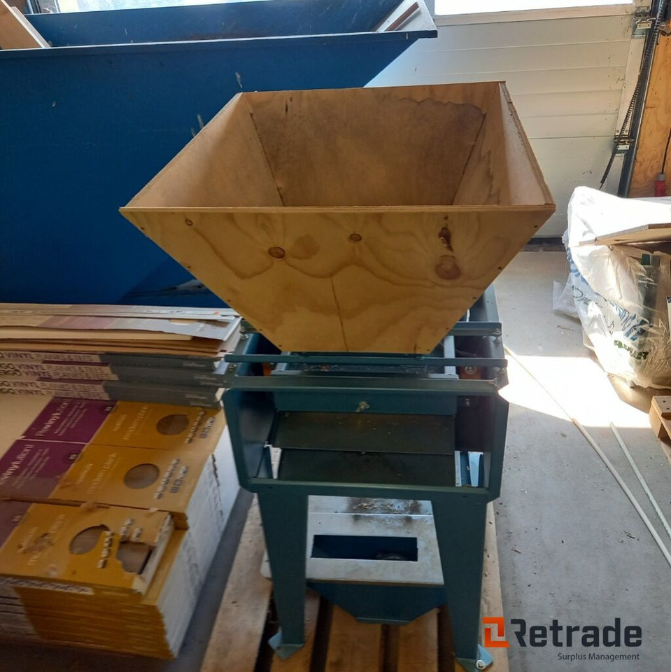 Industrimaskiner Øgendahl RM1 Kornrenser - Matériel industriel: photos 3 Industrimaskiner Øgendahl RM1 Kornrenser - Matériel industriel: photos 3