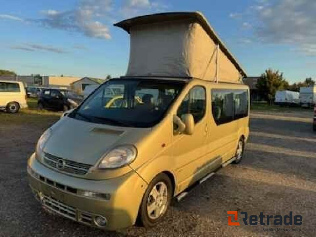 Opel Vivaro Camper CDTI Combi lang. - Voiture: photos 1 Opel Vivaro Camper CDTI Combi lang. - Voiture: photos 1