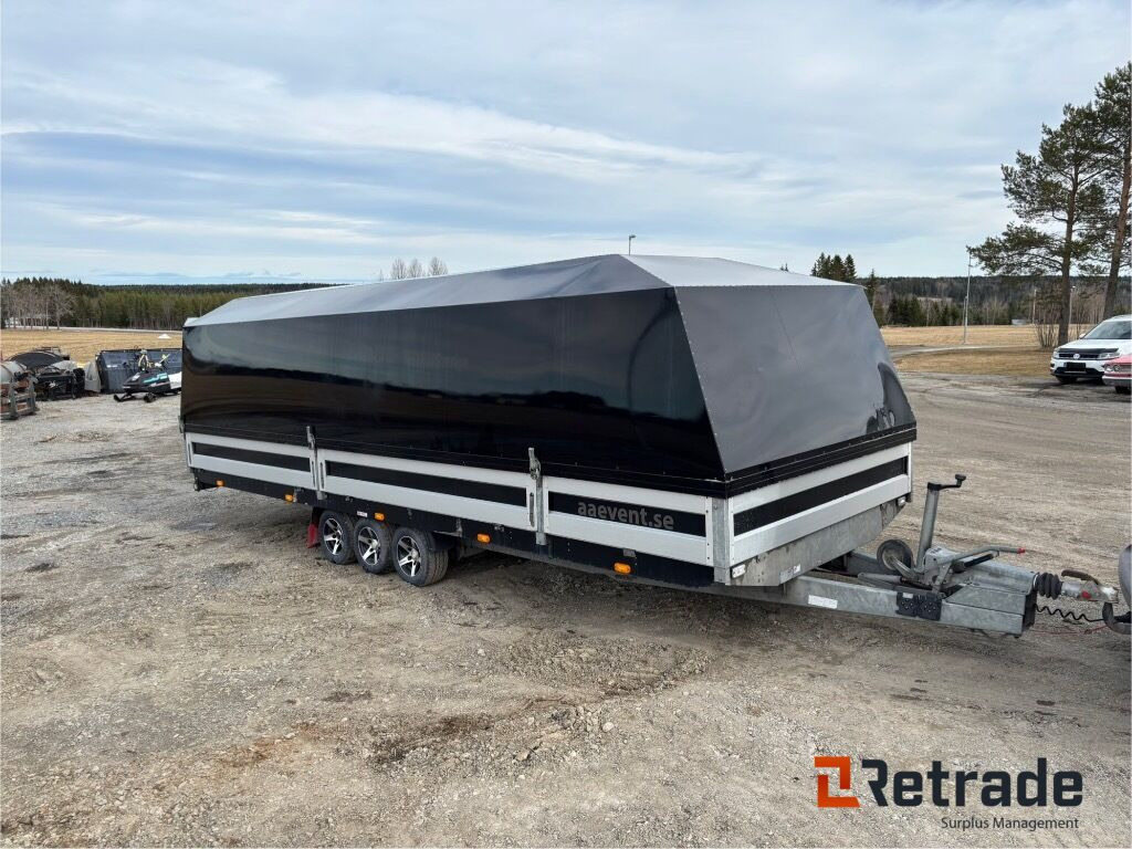 Släpvagn Westbay Agados - Remorque fourgon: photos 1 Släpvagn Westbay Agados - Remorque fourgon: photos 1