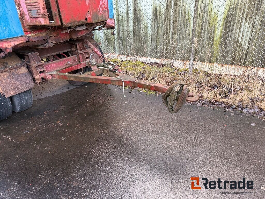 Släpvagn med skåp - Remorque fourgon: photos 4 Släpvagn med skåp - Remorque fourgon: photos 4