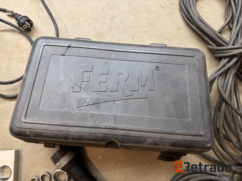 Verktyg och maskin paket ca 35 delar - Outil automobile: photos 5 Verktyg och maskin paket ca 35 delar - Outil automobile: photos 5