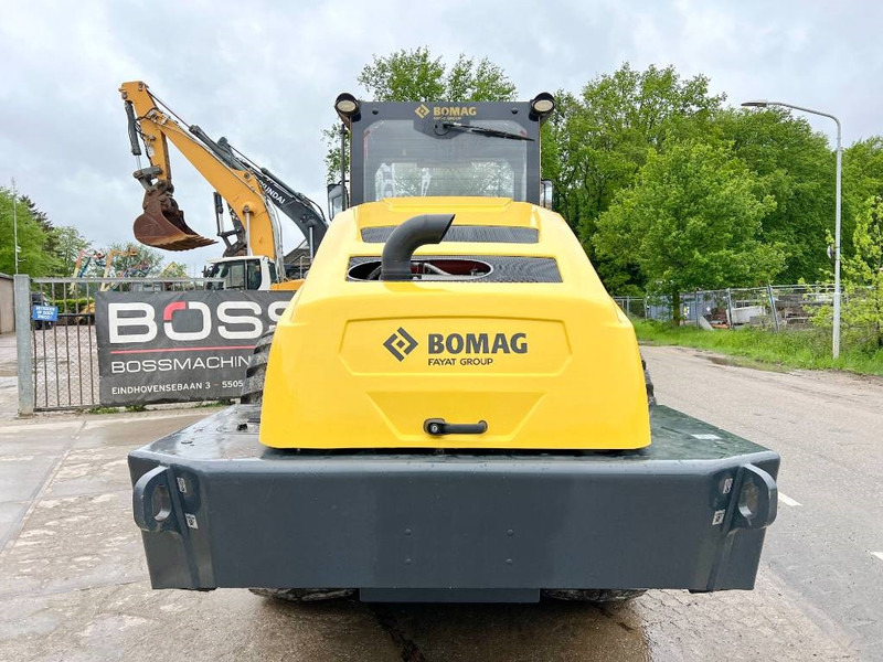 Bomag BW226-5CL - New / Unused - Compacteur: photos 4 Bomag BW226-5CL - New / Unused - Compacteur: photos 4