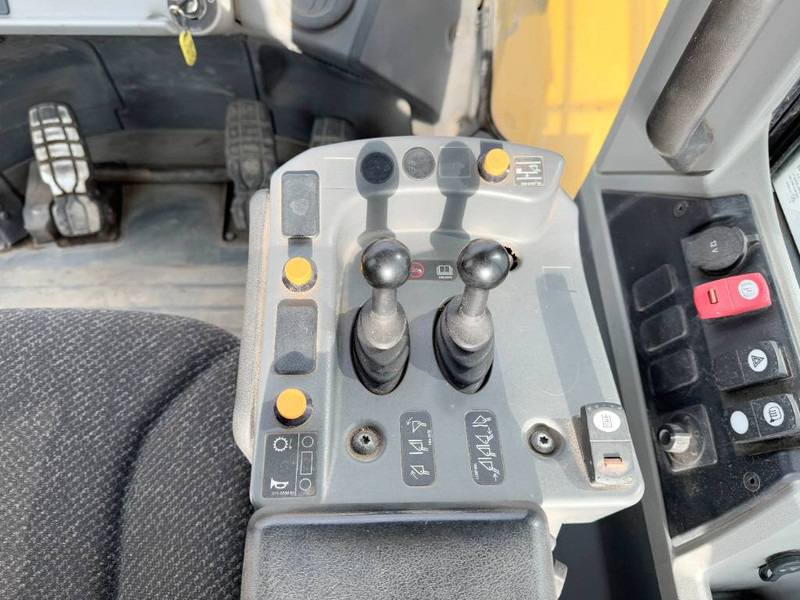 Chargeuse sur pneus Cat 972M - German Machine / Automatic Greasing: photos 11