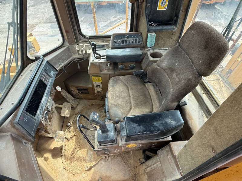 Chargeuse sur pneus Cat 988F - German Machine / Automatic Greasing: photos 8