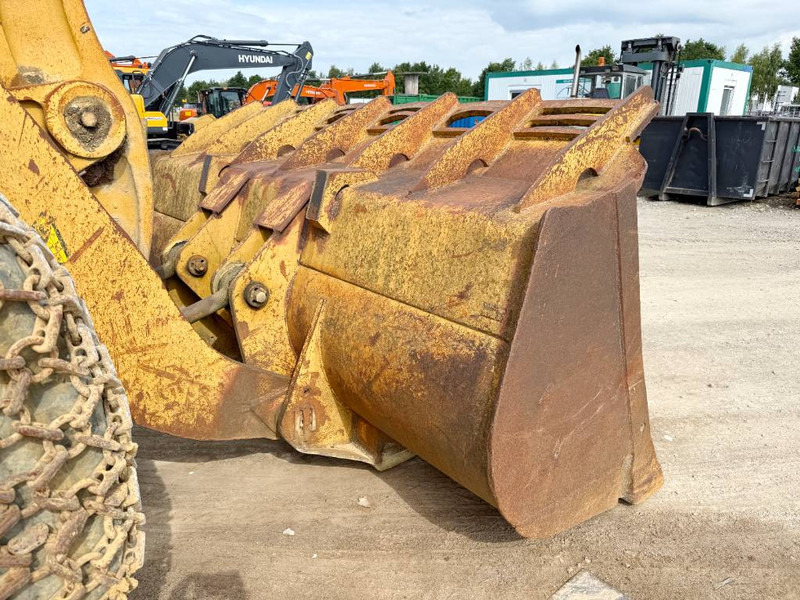 Chargeuse sur pneus Cat 988F - German Machine / Automatic Greasing: photos 17