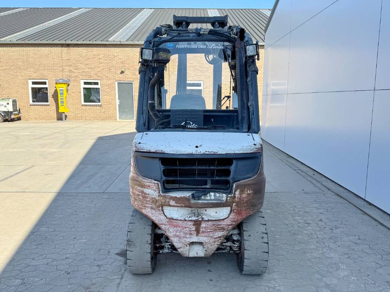 Linde H35D - German Machine Side Shift Fork Positioners - Chariot élévateur diesel: photos 4 Linde H35D - German Machine Side Shift Fork Positioners - Chariot élévateur diesel: photos 4