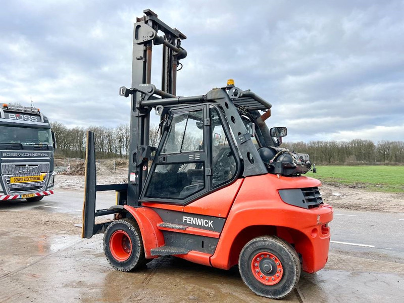 Linde H70T-02 - Side shift / Fork positioners - Chariot élévateur à gaz: photos 2 Linde H70T-02 - Side shift / Fork positioners - Chariot élévateur à gaz: photos 2