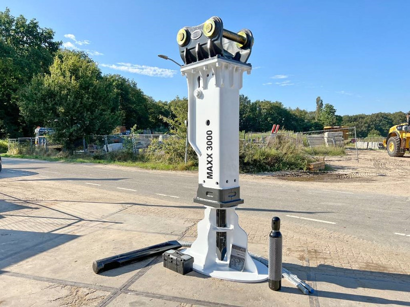 Maxx 3000 hammer / 27-40 Ton / Hydraulic Breaker / - Marteau hydraulique pour Engins de chantier: photos 2 Maxx 3000 hammer / 27-40 Ton / Hydraulic Breaker / - Marteau hydraulique pour Engins de chantier: photos 2