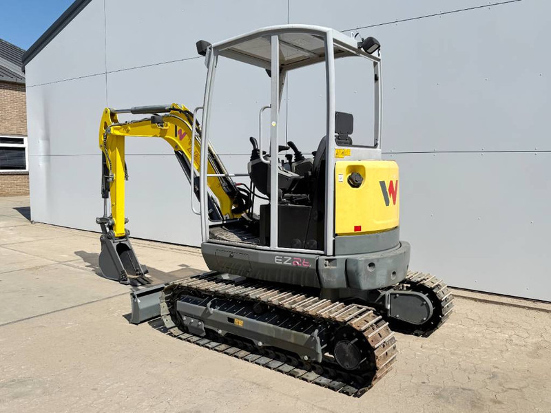 WACKER NEUSON EZ26 Zero Tail - Hammer Lines / Trench Bucket - Mini pelle: photos 3 WACKER NEUSON EZ26 Zero Tail - Hammer Lines / Trench Bucket - Mini pelle: photos 3