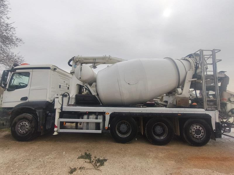 Camion malaxeur pompe Mercedes Actros 3243: photos 8