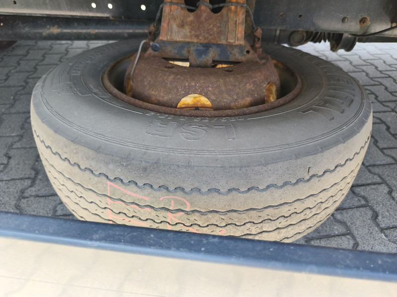 Camion fourgon MAN LE 10.220: photos 16